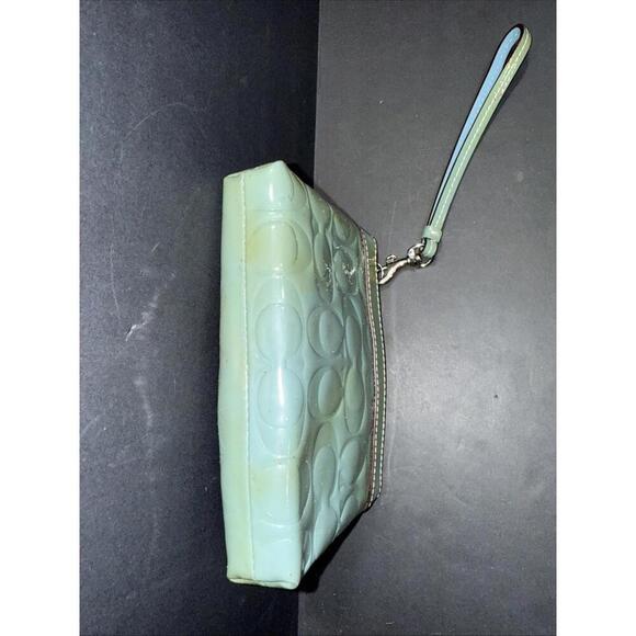 Coach Mini Preppy Y2K Boho 2000s Nostalgic Iconic Bag Designer Wristlet - Picture 3 of 13